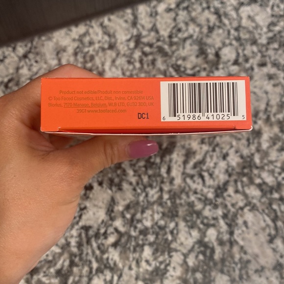 Too Faced Sweet Peach Eyeshadow Palette NEW - Picture 9 of 11